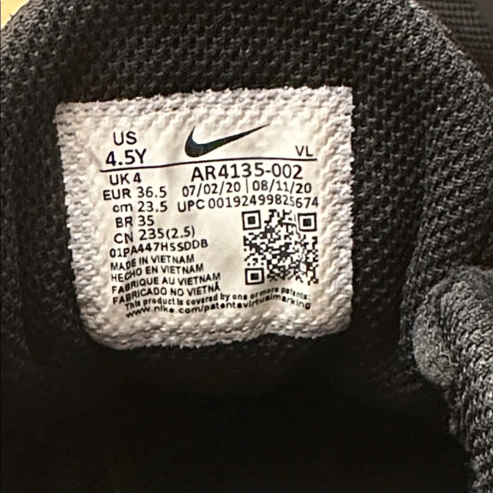 NIKE Downshifter 9 running shoes